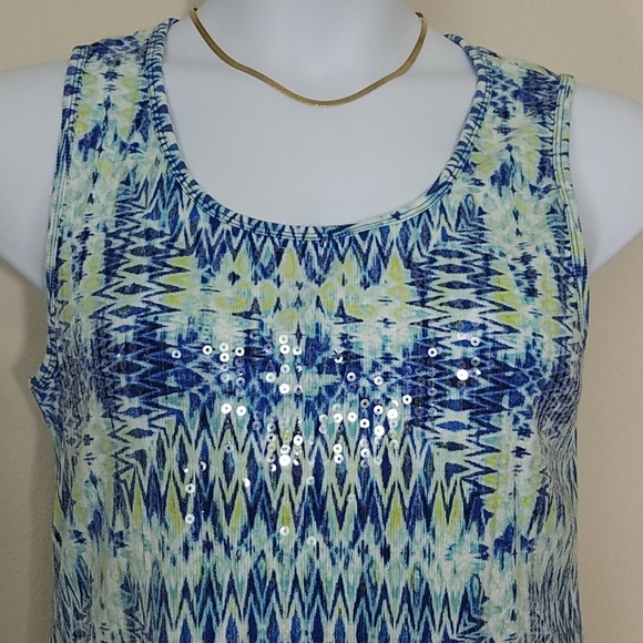 Chico’s Zenergy Tank Top XL 3/16 Sparkly Sequin Blue Green White Print Workout - Picture 5 of 8
